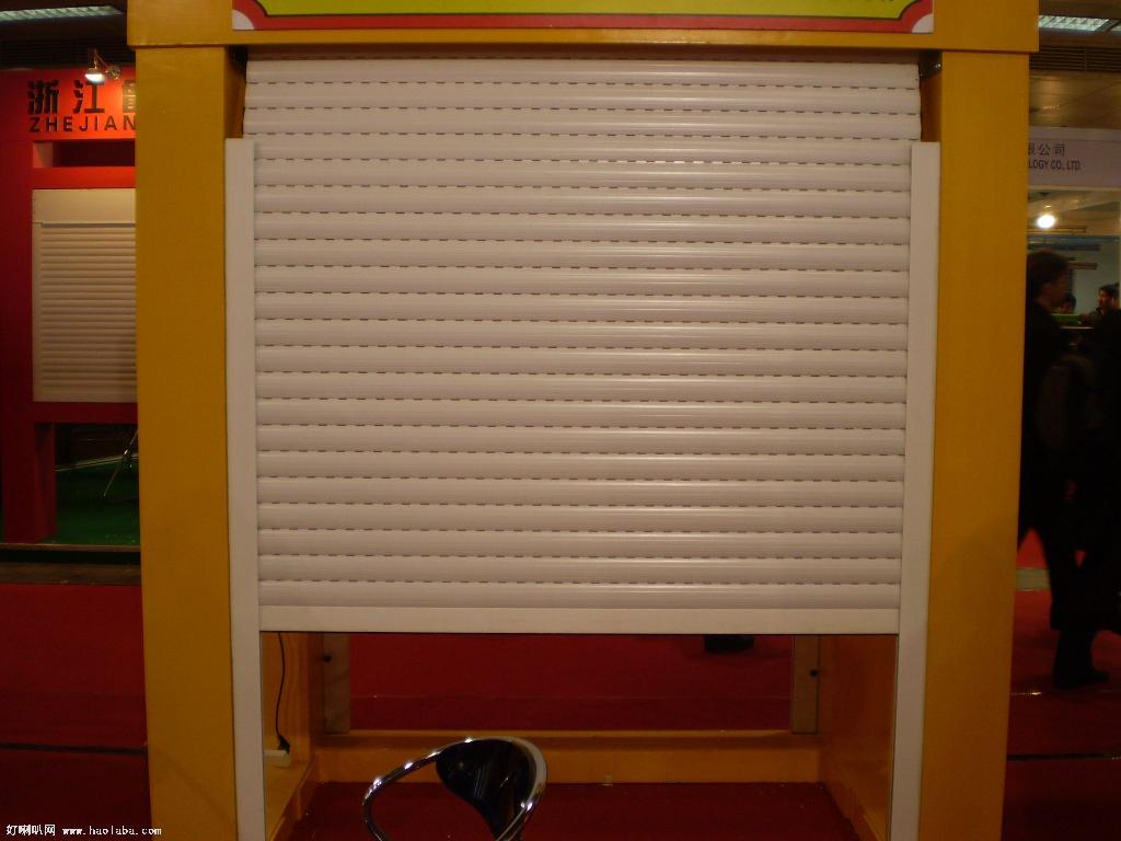 铝合金护�H�高档卷帘门